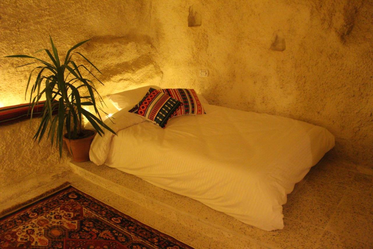 7 Caves Hotel Al Jāyah Екстериор снимка